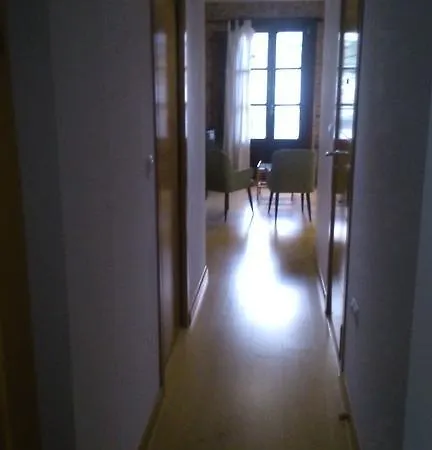 Apartment Con Balcon Viveiro